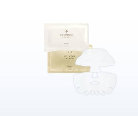 Cle de Peau Beaute Shiseido intensive brightening mask - masque éclaircissant intensif Mask evens skin tone
