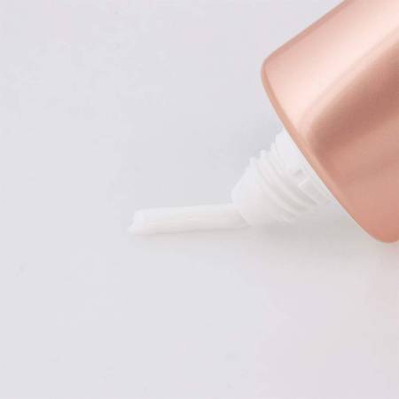 картинка ROHTO Mentholatum Aura The Hand, 70 g магазин одежды и аксессуаров являющийся официальным дистрибьютором в России  ROHTO Mentholatum Aura The Hand, 70 g