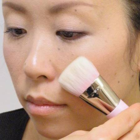 картинка KOYUDO fu-pa05-b Large Foundation Brush black / L face Brush магазин одежды и аксессуаров являющийся официальным дистрибьютором в России  KOYUDO fu-pa05-b Large Foundation Brush black / L face Brush