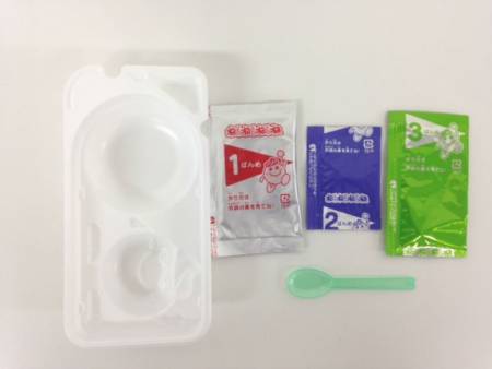 картинка Kracie Popin Cookin Neru Neru Ne Candy making set with grape flavor магазин одежды и аксессуаров являющийся официальным дистрибьютором в России  Kracie Popin Cookin Neru Neru Ne Candy making set with grape flavor