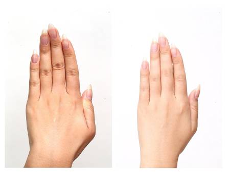 картинка SHIRO YUBI HIME Wrinkleless Putty Hand Cream hand Cream anti-wrinkle 30g магазин одежды и аксессуаров являющийся официальным дистрибьютором в России  SHIRO YUBI HIME Wrinkleless Putty Hand Cream hand Cream anti-wrinkle 30g