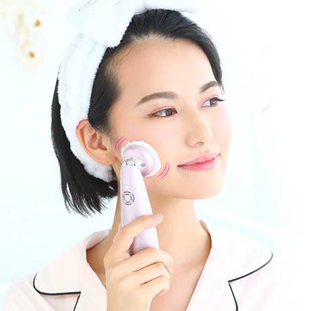 BELULU Classy NEW Melty Pink Beauty device for ultrasonic cleaning and iontophoresis with b2 Moisture Gel