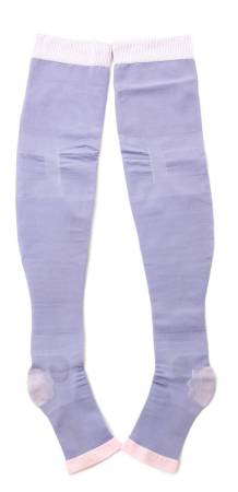 картинка Dr SCHOLLS Mediqtto neru nagara long night compression stockings магазин одежды и аксессуаров являющийся официальным дистрибьютором в России  Dr SCHOLLS Mediqtto neru nagara long night compression stockings