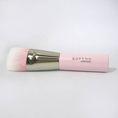 картинка KOYUDO fu-pa10-p Small Foundation Brush Pink / S face Brush магазин одежды и аксессуаров являющийся официальным дистрибьютором в России  KOYUDO fu-pa10-p Small Foundation Brush Pink / S face Brush