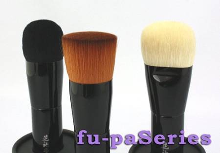 картинка KOYUDO fu-pa01 Blush Brush blush Brush black магазин одежды и аксессуаров являющийся официальным дистрибьютором в России  KOYUDO fu-pa01 Blush Brush blush Brush black