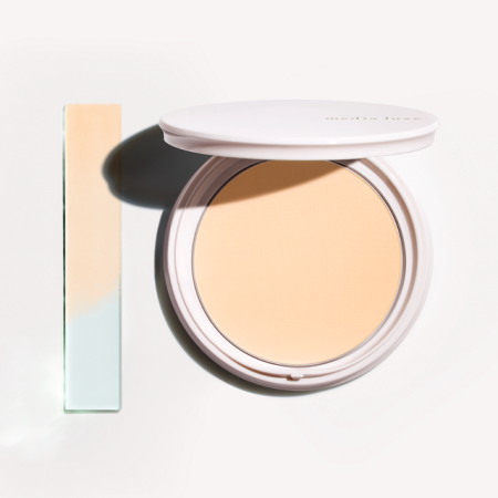 картинка KANEBO Media Luxe Press Powder магазин одежды и аксессуаров являющийся официальным дистрибьютором в России  KANEBO Media Luxe Press Powder