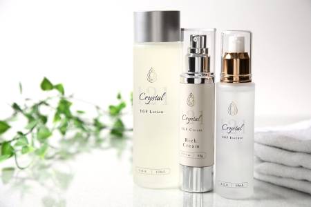 Japanese Skincare - Buy Crystal 121 EGF Anti-aging formulated with oligopeptides, 60 ml Online from Japan | 36Best Kawai Crystal 121 EGF Anti-aging formulated with oligopeptides, 60 ml