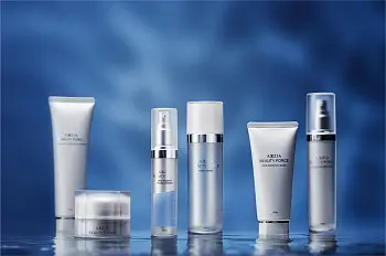 Купить AXXZIA Beauty Force Пробник средства линейки с пептидами и жемчугом на 36best.com — фото AXXZIA Beauty Force Пробник средства линейки с пептидами и жемчугом - фото