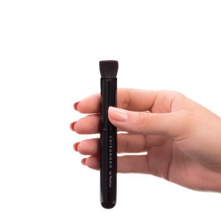 картинка CHIKUHODO Z Series Z-3 Contour face Brush магазин одежды и аксессуаров являющийся официальным дистрибьютором в России  CHIKUHODO Z Series Z-3 Contour face Brush