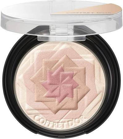 картинка Kanebo Coffret D'or Smile Up Cheeks S, 4 g магазин одежды и аксессуаров являющийся официальным дистрибьютором в России  Kanebo Coffret D'or Smile Up Cheeks S, 4 g