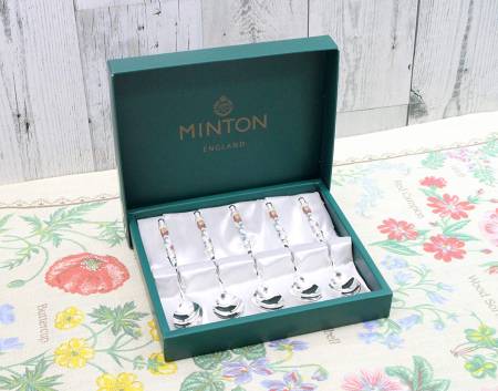 картинка MINTON Tea spoon Set магазин одежды и аксессуаров являющийся официальным дистрибьютором в России  MINTON Tea spoon Set