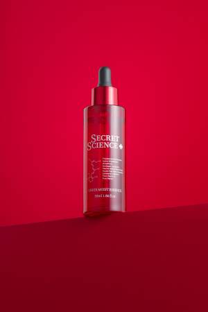 SECRET SCIENCE URUOI MOIST ESSENCE Serum with glutathione and nanoceramides, 55 ml