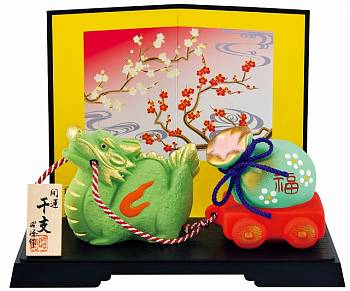 Green Dragon figurine with treasures for good luck (122) - symbol of 2024