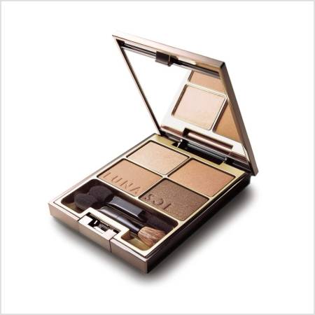 картинка Kanebo Lunasol Skin Modeling Eyes Eyeshadow магазин одежды и аксессуаров являющийся официальным дистрибьютором в России  Kanebo Lunasol Skin Modeling Eyes Eyeshadow