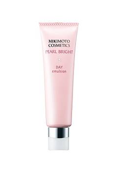 Купить MIKIMOTO COSMETICS PEARL BRIGHT UV Day Emulsion SPF20 PA ++ Солнцезащитная эмульсия, 30гр на 36best.com — фото MIKIMOTO COSMETICS PEARL BRIGHT UV Day Emulsion SPF20 PA ++ Солнцезащитная эмульсия, 30гр - фото