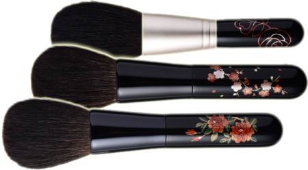 картинка CHIKUHODO Makie-Series MK-1 Powder Brush powder Brush магазин одежды и аксессуаров являющийся официальным дистрибьютором в России  CHIKUHODO Makie-Series MK-1 Powder Brush powder Brush