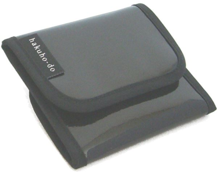 картинка HAKUHODO Po950Bk Compact case brush магазин одежды и аксессуаров являющийся официальным дистрибьютором в России  HAKUHODO Po950Bk Compact case brush