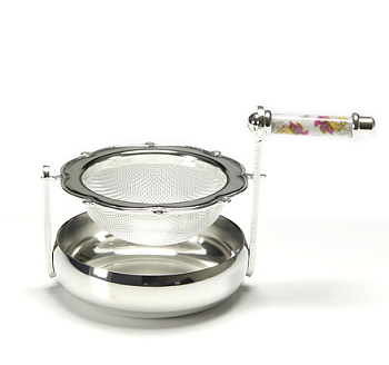Купить MINTON Haddon Hall Rotating Strainer Silver Вращающееся ситечко для чая  на 36best.com — фото MINTON Haddon Hall Rotating Strainer Silver Вращающееся ситечко для чая  - фото
