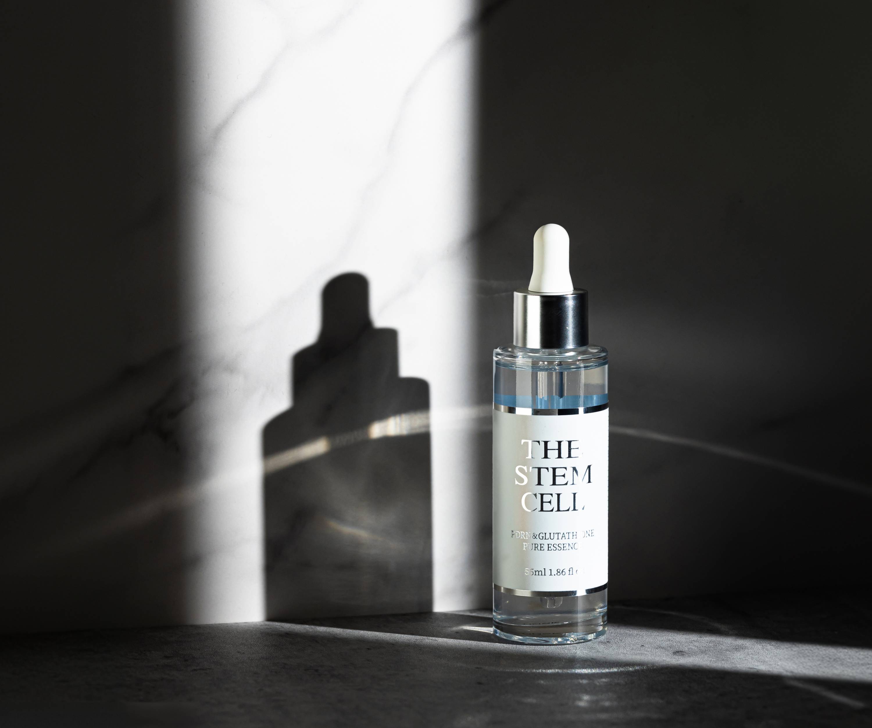 Japanese Skincare - Buy THE STEM CELL PDRN & Glutathione Pure Essence for clear radiant skin with exosomes and glutathione, 55 ml Online from Japan | 36Best Kawai THE STEM CELL PDRN & Glutathione Pure Essence for clear radiant skin with exosomes and glutathione, 55 ml