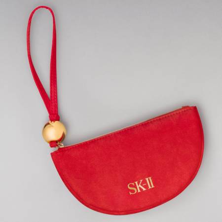 SK-II Coffret Arcade Limited Edition A festive set of cosmetics for perfect skin