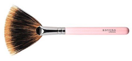 картинка KOYUDO C015P Fan Finishing Brush Pink face Brush магазин одежды и аксессуаров являющийся официальным дистрибьютором в России  KOYUDO C015P Fan Finishing Brush Pink face Brush
