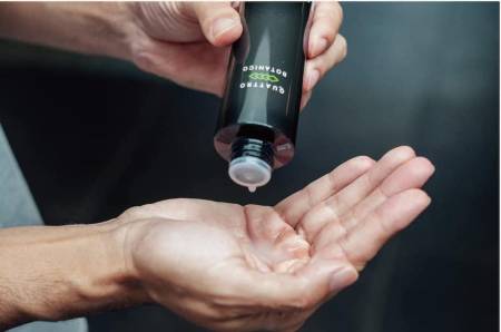 картинка QUATTRO BOTANICO Lotion Oil Control & Skin Conditioner магазин одежды и аксессуаров являющийся официальным дистрибьютором в России  QUATTRO BOTANICO Lotion Oil Control & Skin Conditioner