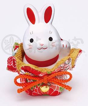 Фигурка кролика в традиционном мешочке (92) - фото