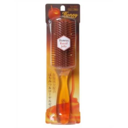 картинка The small brush massage to hydrate and give Shine to the hair with honey and Royal jelly Honey bee Brush , Vess магазин одежды и аксессуаров являющийся официальным дистрибьютором в России  The small brush massage to hydrate and give Shine to the hair with honey and Royal jelly Honey bee Brush , Vess