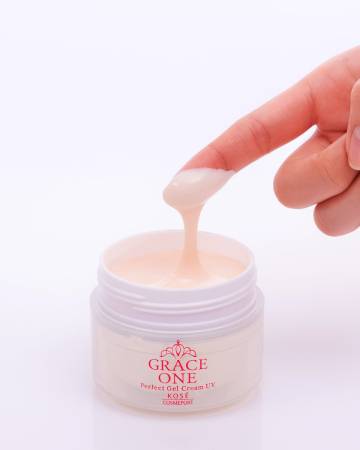 KOSE Cosmeport Grace One Perfect Gel Cream UV SPF50 + PA ++++ Nourishing cream for Mature skin with protection from the sun, 100gr