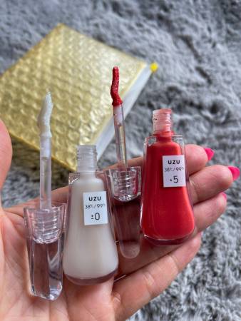 Flowfushi UZU HAPPY BAG Yellow Lip set of 4 pieces